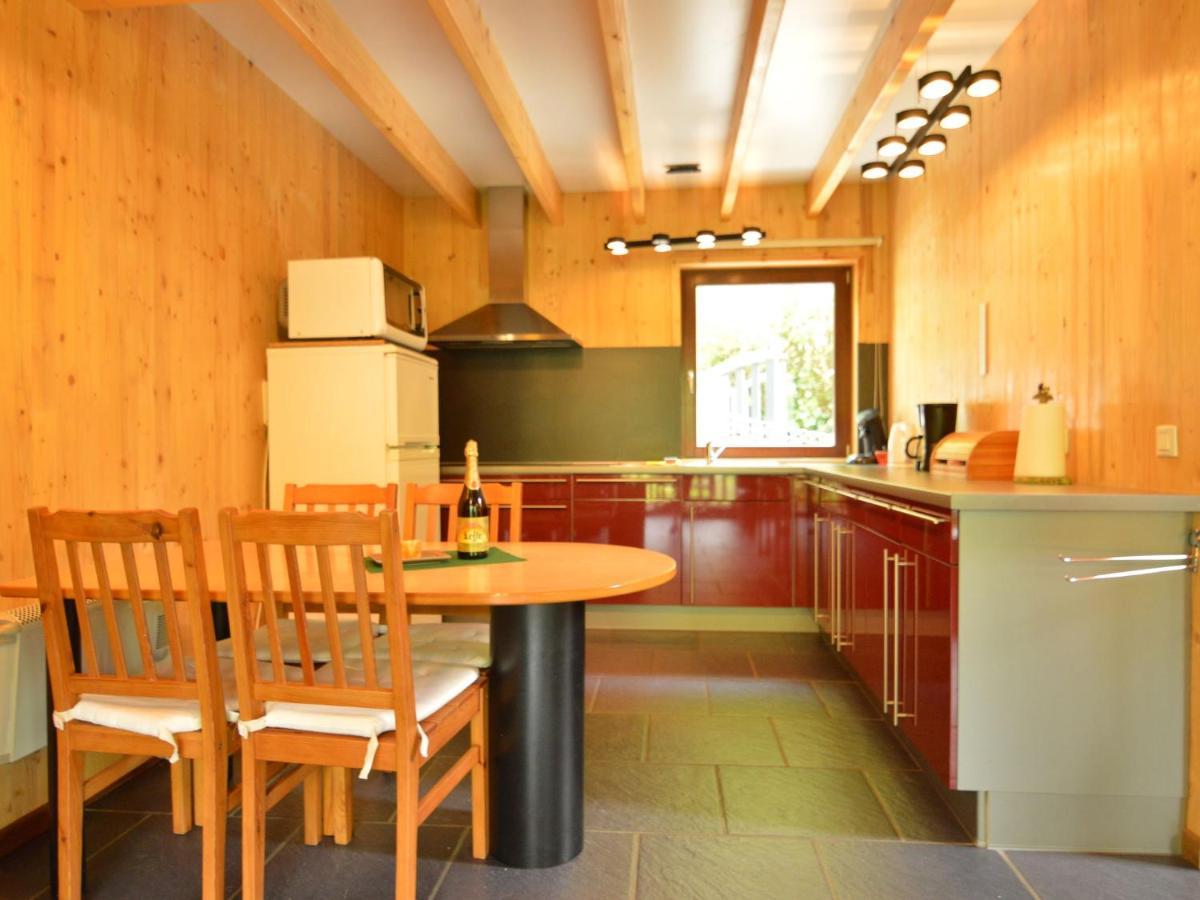 Comfortable Modern Chalet With Wood Finish Aywaille Exterior foto